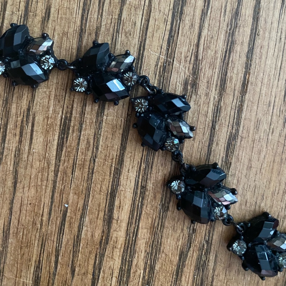 Beautiful black, gray, & silver crystal bracelet. - Picture 3 of 5